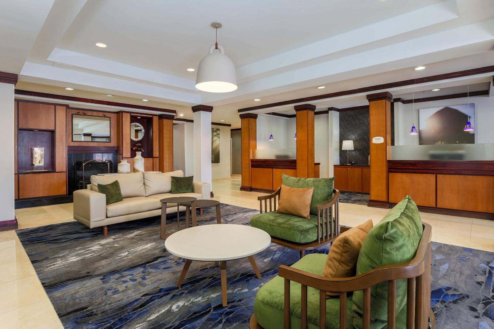 Fairfield Inn & Suites By Marriott Мауа Екстериор снимка
